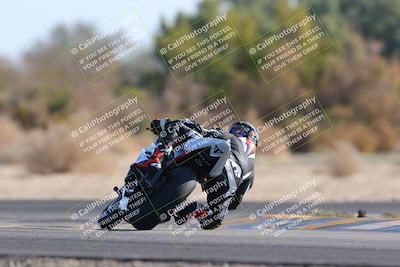 media/Dec-18-2022-SoCal Trackdays (Sun) [[8099a50955]]/Turn 7 Backside (1125am)/